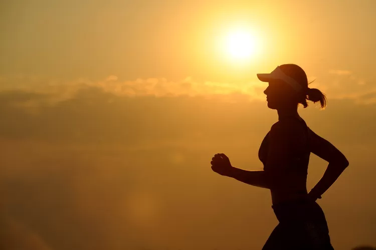 6 Tips Menjaga Kondisi Tubuh Atlet Saat Musim Panas
