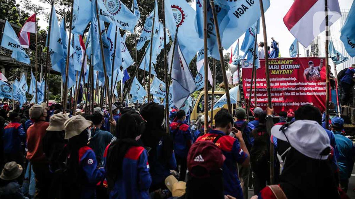 10 Fakta Hubungan Demo dan Iklim Investasi di Indonesia