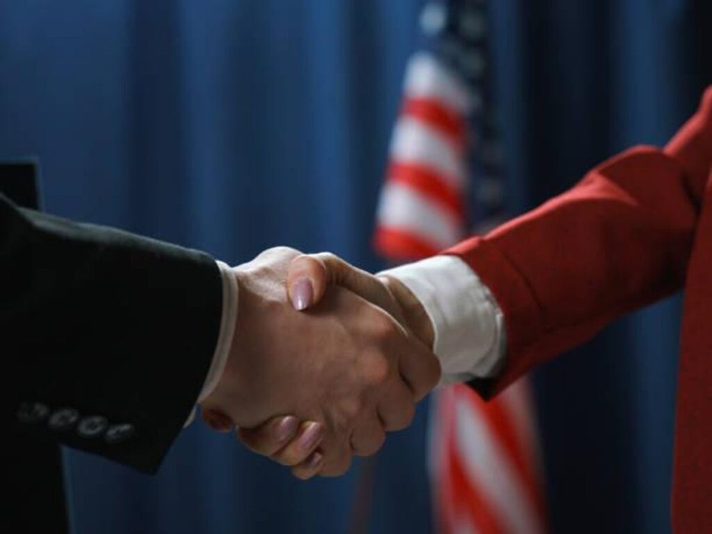 dampak politik luar negeri