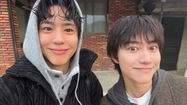 Kwak Dong Yeon Gabung The Black Label