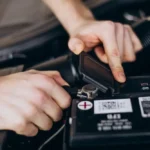 Cara Mengatasi Aki Mobil Tekor